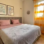 Bazaar Sun Rays Apartment