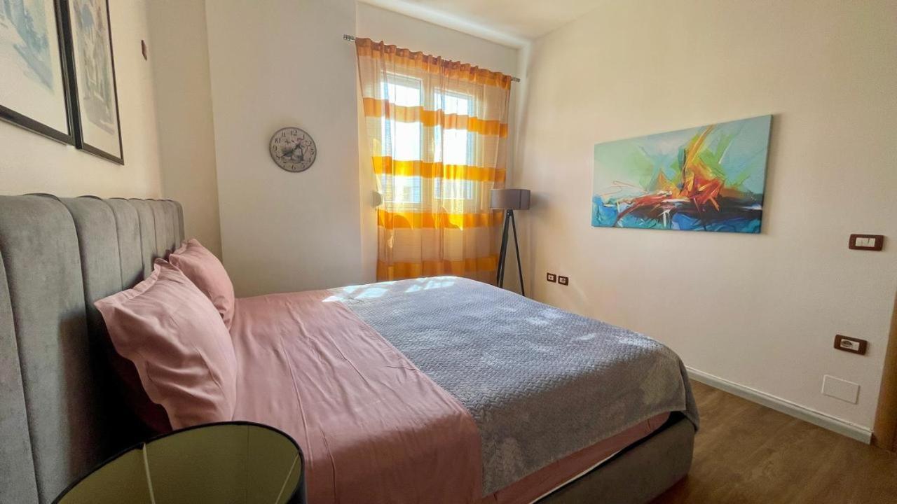 Bazaar Sun Rays Apartment Tirana